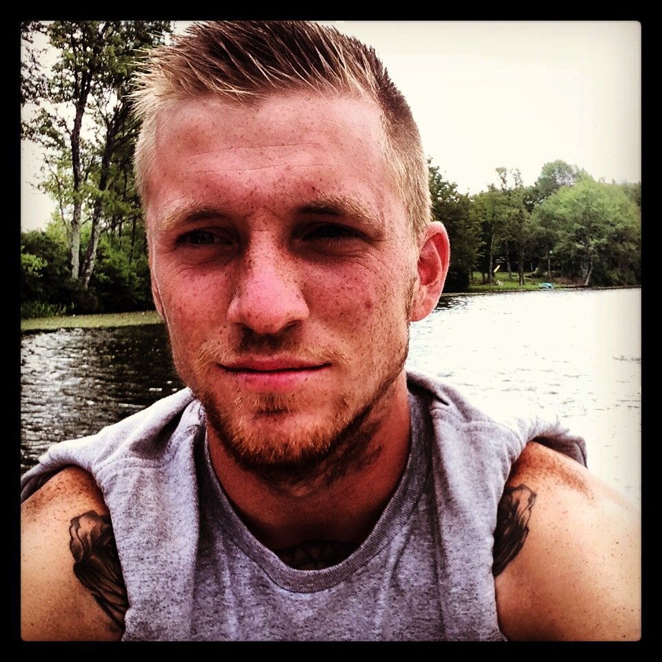 23 from Newcastle, Love football, Love working in the USA in the summer #Chestnutlakecamp           Instagram - skippa07