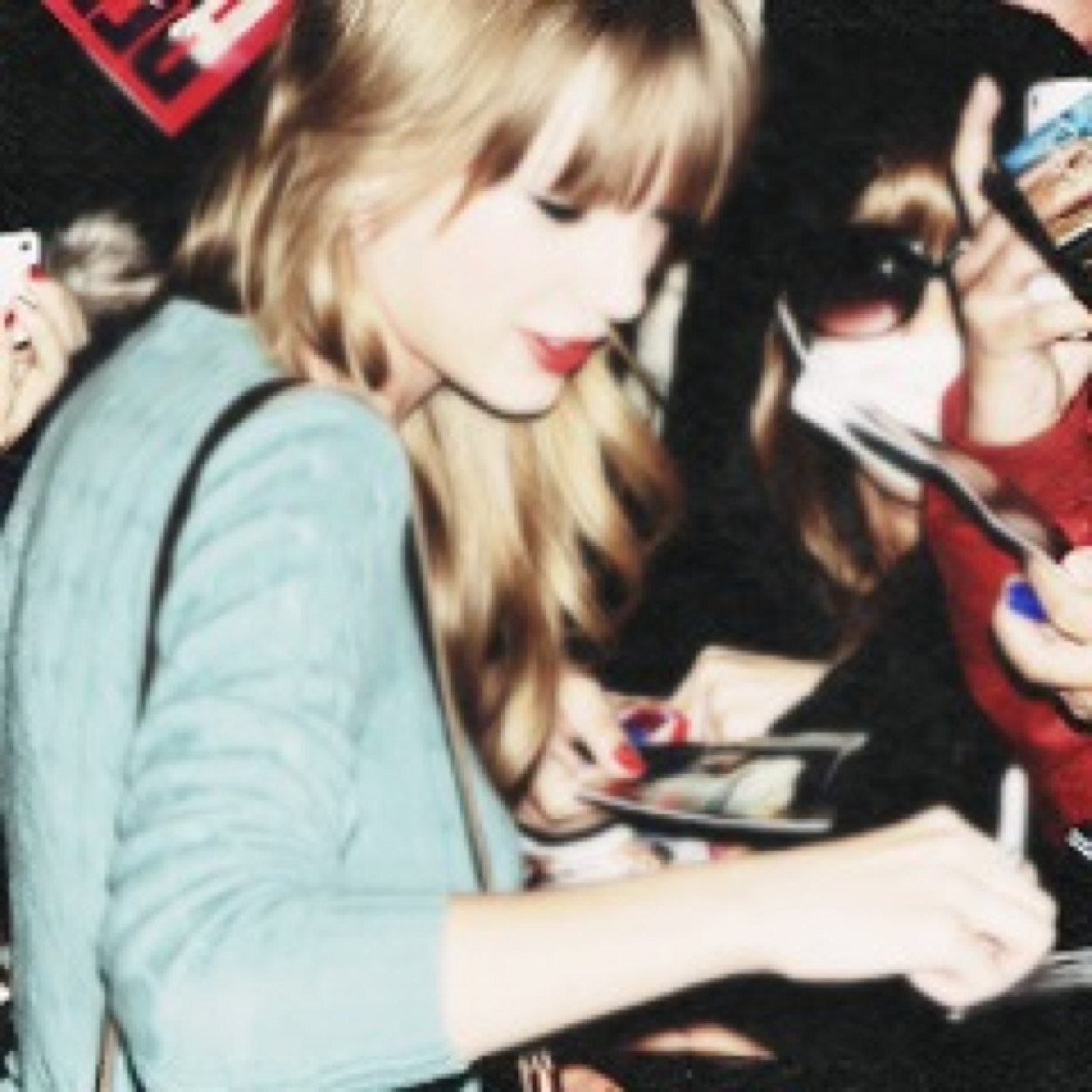 I'm walking fast through the traffic lights, busy streets and busy lives.