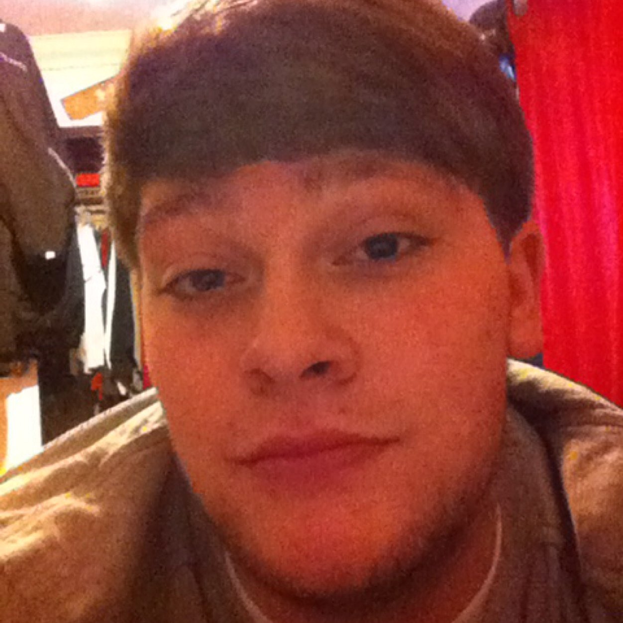 Huge outdoors & sports fanatic, independent, workaholic, free man, ROLL TIDE!