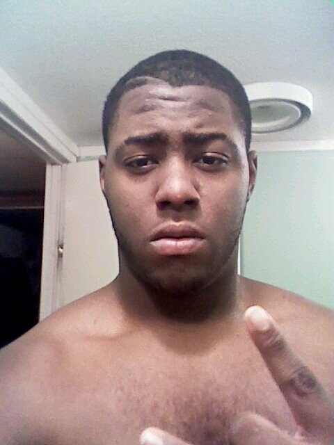Football is my life,C/O15,IG:king_punisher_stroke,STATE CHAMPION!!!!!!!!!!!,Highly Recruited Defensive End,Batesburg Sc.