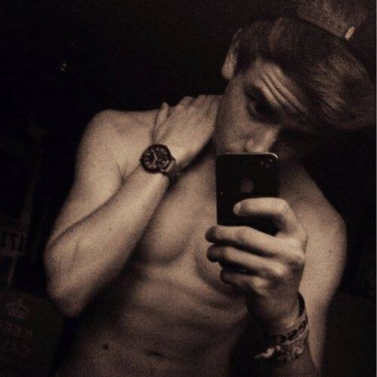 It's not where you come from, it's where you belong. {Roleplay.Bisexual.Single}