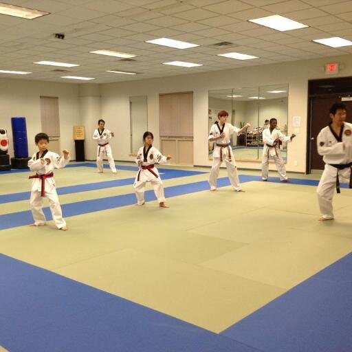 fujii_hong's profile picture. 