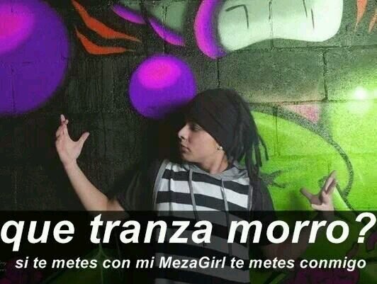 brandon meza el de chaleco morado el de la sonrisa sexi de el me enamore y sere mezagirls hasta la muerte/b.m.24/11/12 .sigueme y te sigo