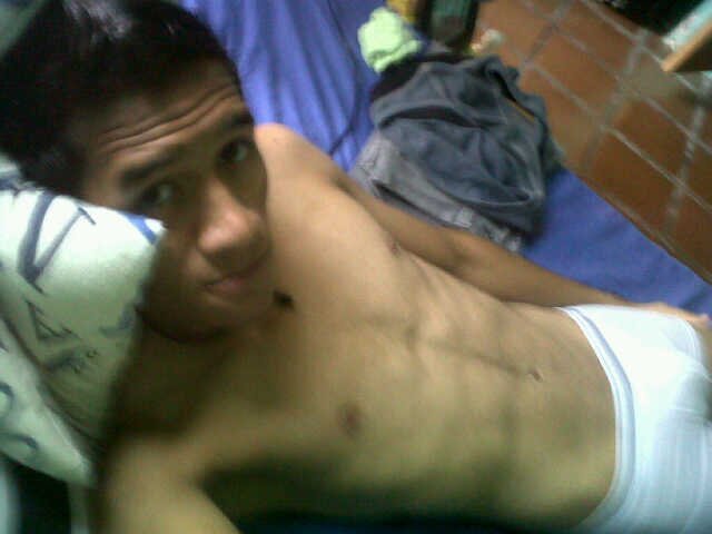 20. Estudiante De Comunicación Social. 22♥                Instagram: Ricardoordaz1