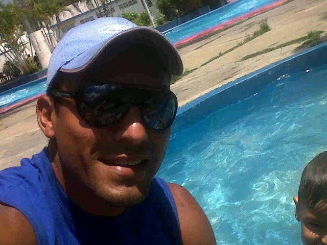 erikcuicas's profile picture. erik33cg@hotmail.com