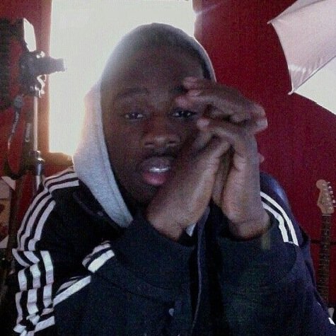 Unsigned Rap Artist, Fan Page https://t.co/7rHuAHZHeQ, Instagram: ThatKidSimile. Check out my latest music video We Get High http://t.co/S6nKscohOD