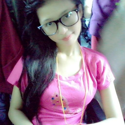 Sederhana tapi asik orangnya ^_^
You foll me i'll follback u ,just mention ok