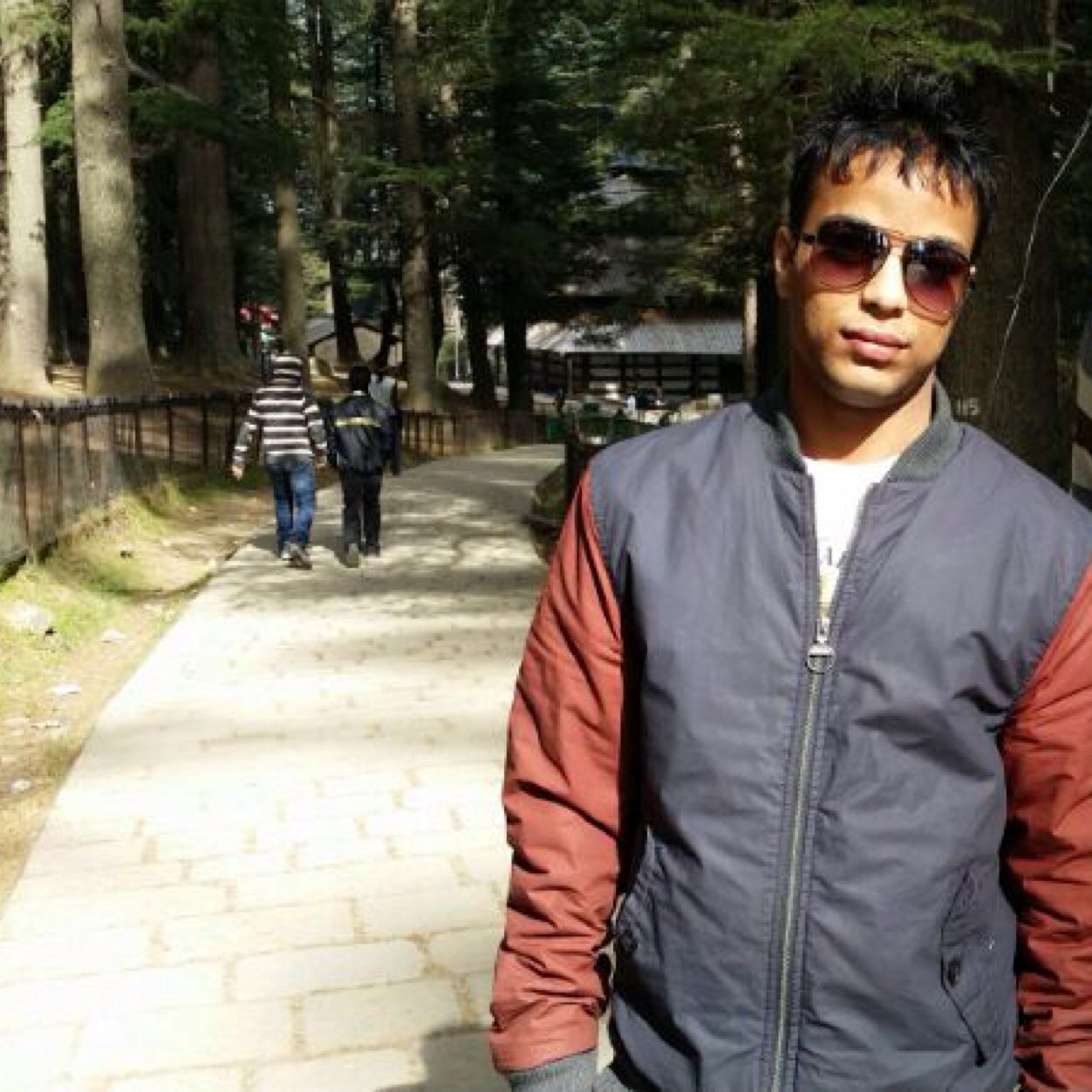 singhrandeep87's profile picture. 