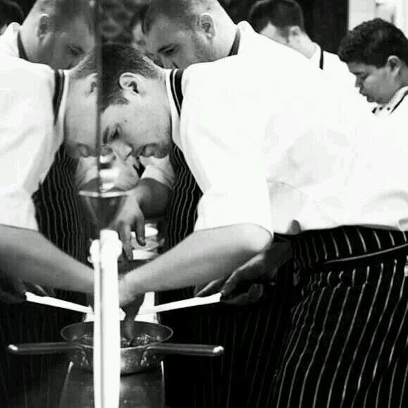 Melbourne born and bred, and proud of it. Love this city, it's food and it's endless possiblities. Sous chef @ezard