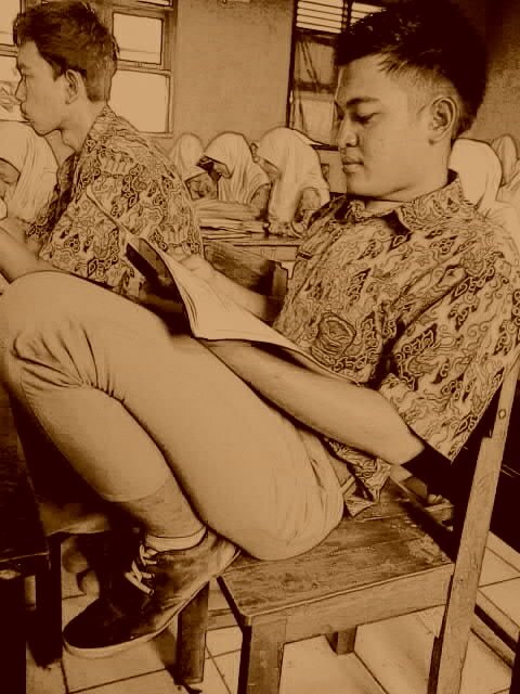 mbot_romdhoni's profile picture. Pilihan yang salah terkadang membawa kita ke arah yang benar. Entah fenomena ini benar atau tidak:D