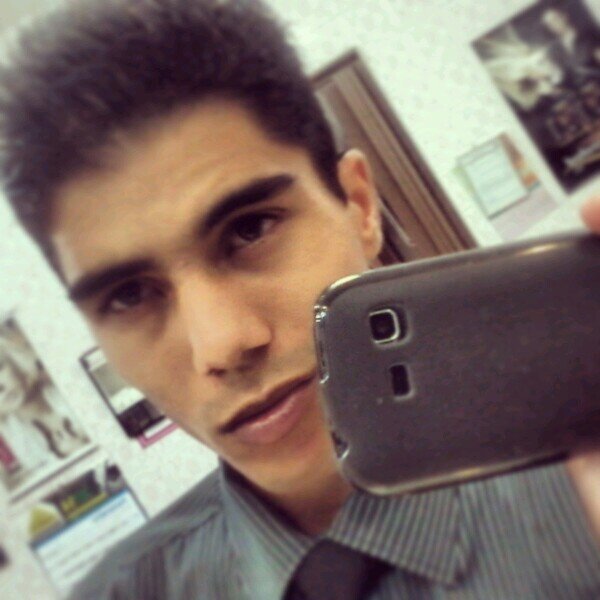 alegria evita mil males e prolonga a vida. ✌