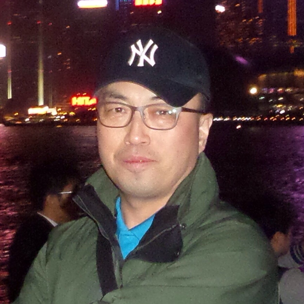 justinpark86's profile picture. CEO/ORBIT Co., Ltd. 오랜 시간동안 사업기획과 관련된 일을 해 왔으며, 현재는 신규사업 컨설팅, 의료관광 상품개발 업무와 대학에서 강의를 하고 있습니다.