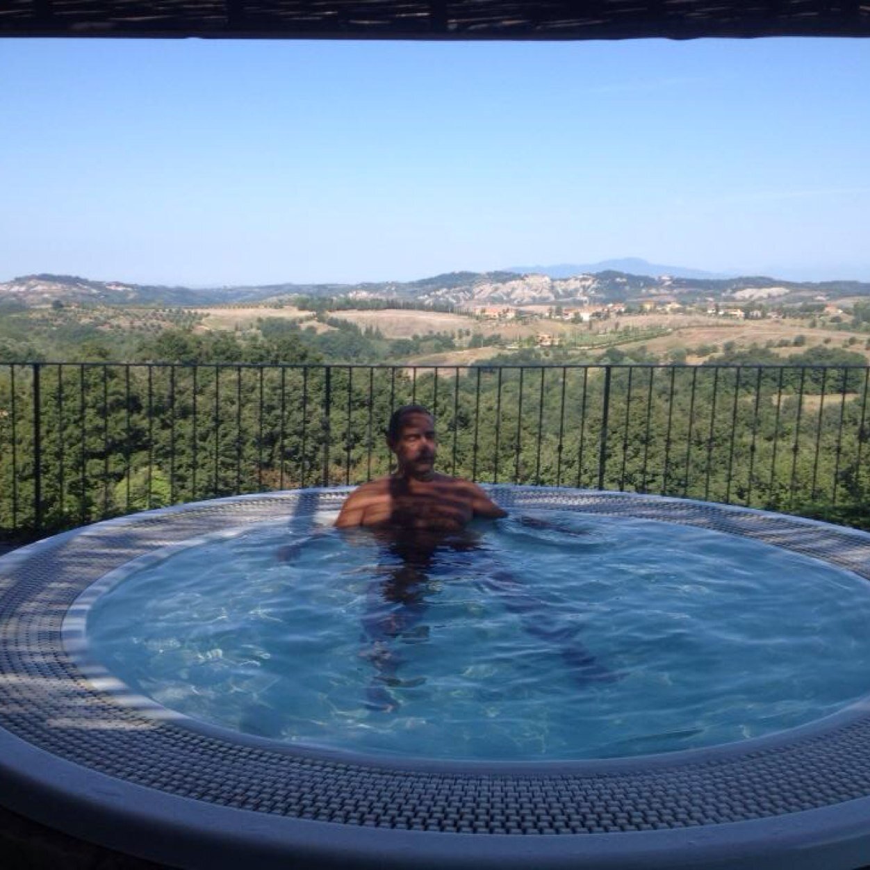 liviotempest's profile picture. 