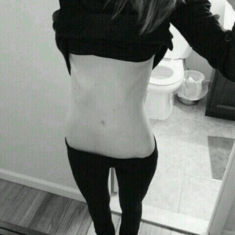 ||secret account|| dm if you want to talk || Height: 4' 9''|| CW: 54kg (120lbs)  ★GW1: 52kg (115lbs) GW2: 48kg (108lbs) UGW: 44kg (98lbs)