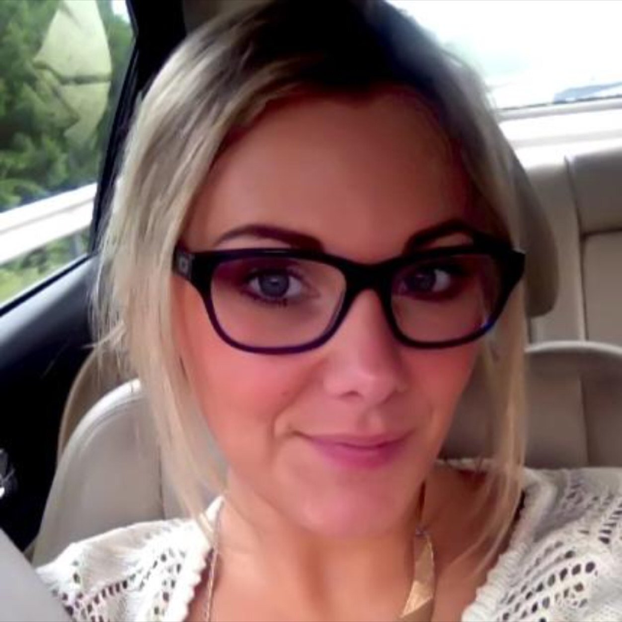 TangTherese's profile picture. 