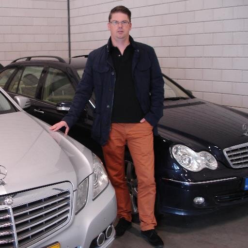 Stephen Krommendam is na vele jaren dealer ervaring zelfstandig begonnen als, Auto Krommendam in en verkoop van goede occasions.