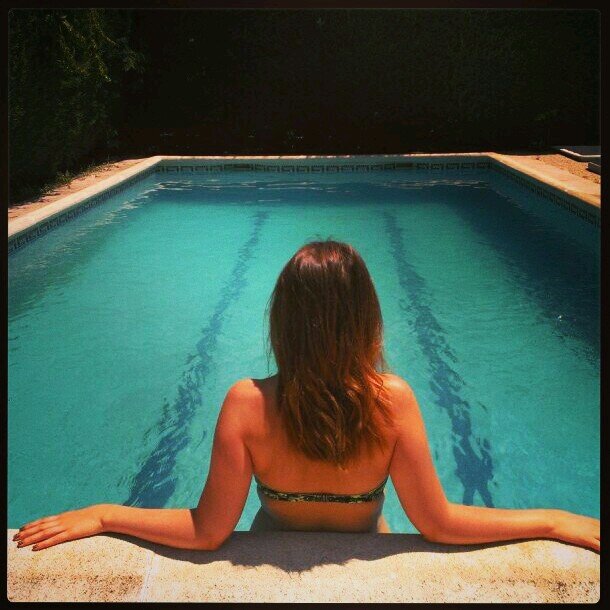 Pasaba por aquí... y me quedé :)