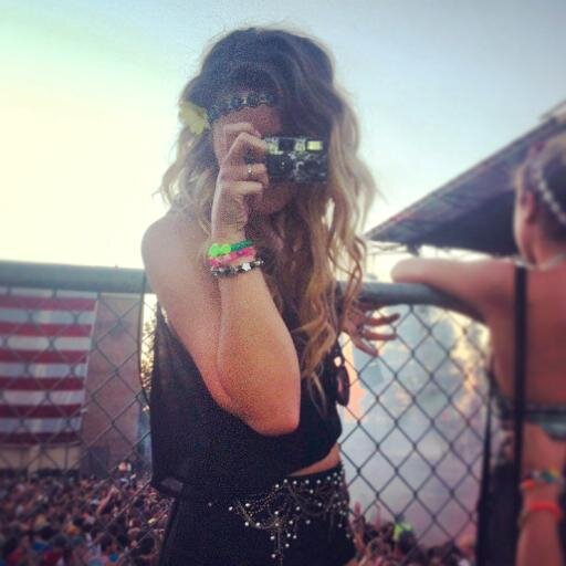 LilySalska's profile picture. 