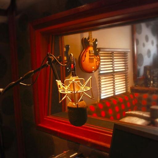 Recording studio in JHB, specialising in radio/TV sound design and music production. Powered by international award-winning engineers: @lorenspersson @seanyza