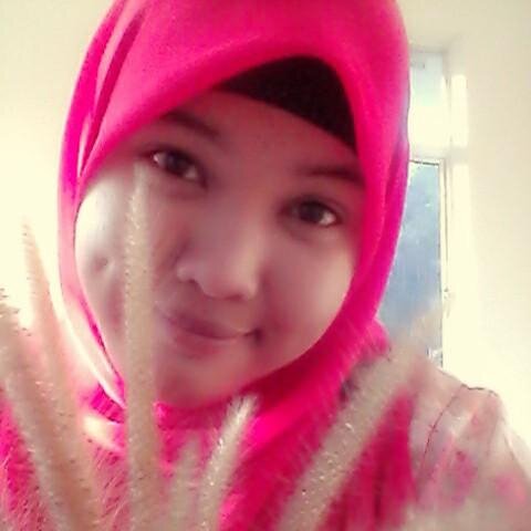 HARI NI SAYA CINTA AWAK,
ESOK SAYA CINTA AWAK,
LUSA SAYA CINTA AWAK,
SELAMA-LAMANYA SAYA CINTAKAN AWAK 
                                         -MUHDFITRI-