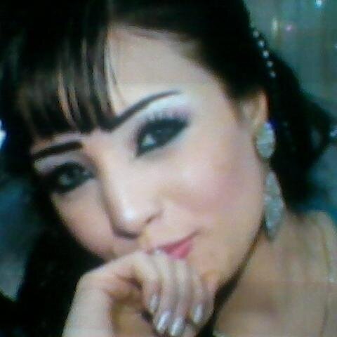 na L mama bt3t malika