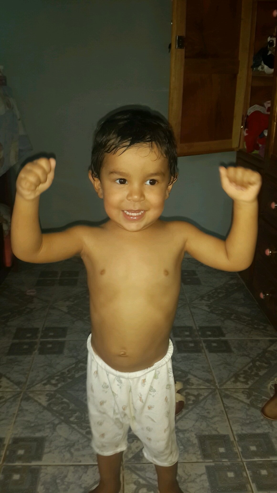 granagustavo's profile picture. Padre de dos hijas y un hijo... Cerrista enfermo.  Trabajo en telecominicaciones. Y soy Pilarense