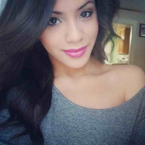 It's JACKIE. I'm A Girl Whp Follow Her Heart. HEART That Is GOLD. Smile Worth Holding On To An A Personality You Just Can't Live Without. Follow Me.