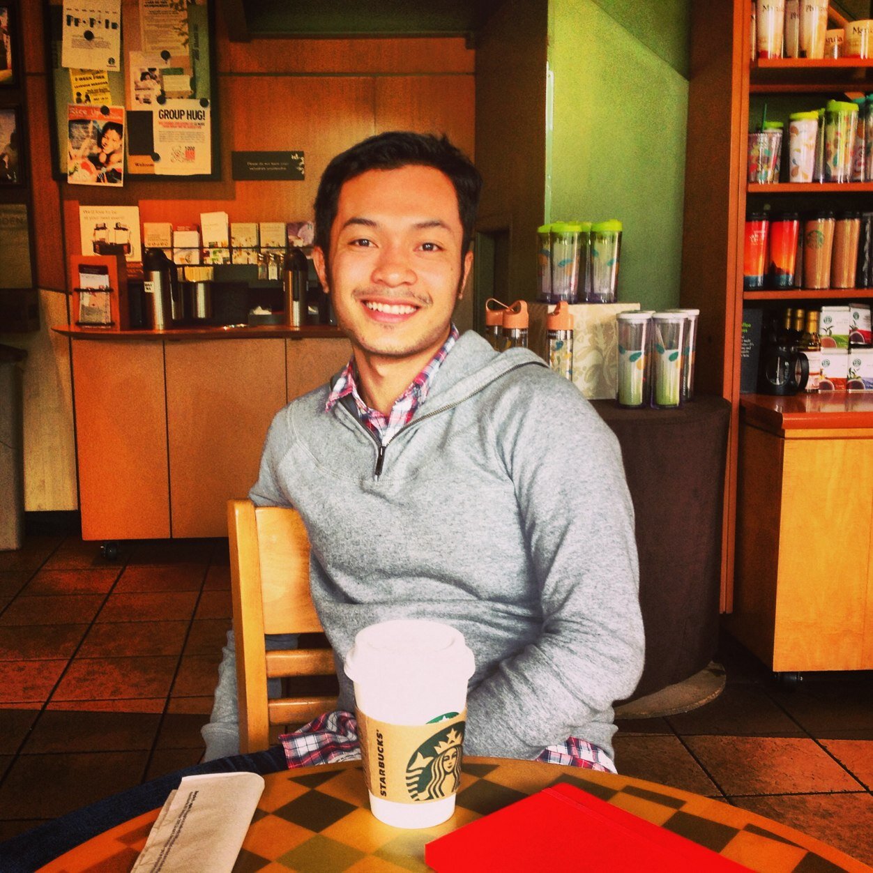 Will be a father by 35. Policy worker. Public Servant. Poging probinsiyano. :)