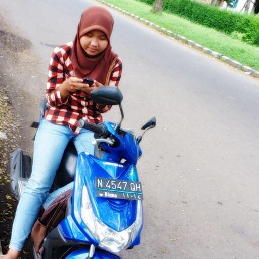 jika hari ini aku masih salah, itu karena aku masih belajar :)