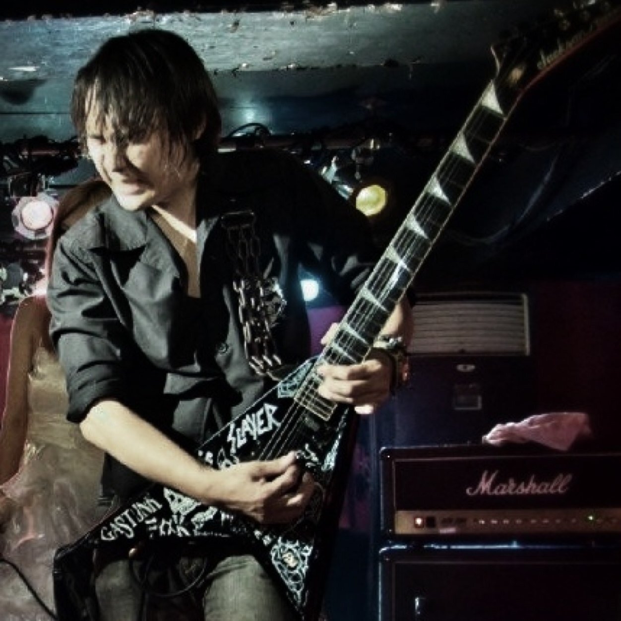 LUJANEEZAのギターだった人 。好き→SLAYER、GASTUNK、MACHINE HEAD、GARNET CROW、その他雑食/ジャメリカン乗り(マグナ→スティード →バルカンS)。最近のトレンド→囚人筋トレ/家庭菜園/スケボー/情報処理技術者(後4つでコンプ！)/白河三兎