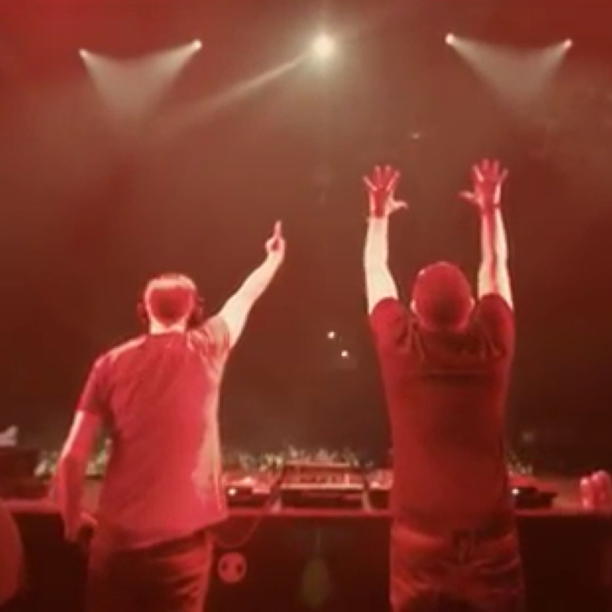 Hardstyle isn't a music style, it is a life style♥️