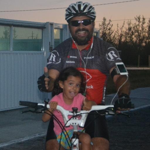 Pr. Oswaldo Arêas, Pastor do Projeto Vida Nova de Duque de Caxias, casado com a Pra. Fátima Arêas e pai de Isaque, João Pedro e Mirella.