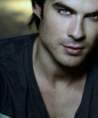 Reader, serieadicta, cinéfila | Tribute, Disaster, Efecto colateral, Greysessed, Nephilim, Doppelganger, Parabatai, Fallen, Osada, Divergent, Somerholic