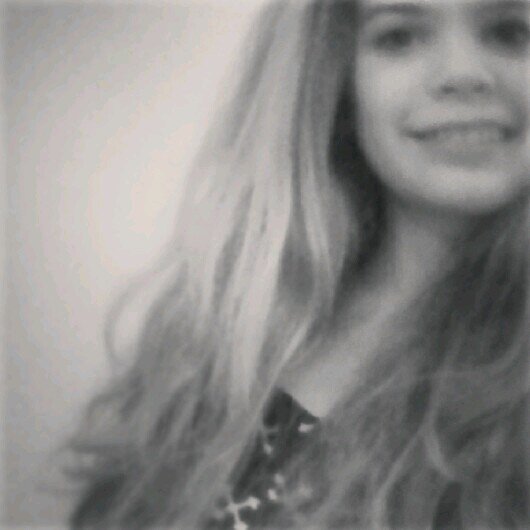 Esther2221's profile picture. ὗṩἔ ẏὄὗʀ ṩмἷłἔ ҭὄ ƈђᾄᾗʛἔ ҭђἔ ᾧὄʀłḋ. ḋὄᾗ´ҭ łἔҭ ҭђἔ ᾧὄʀłḋ ƈђᾄᾗʛἔ ẏὄὗʀ ṩмἷłἔ. ♥