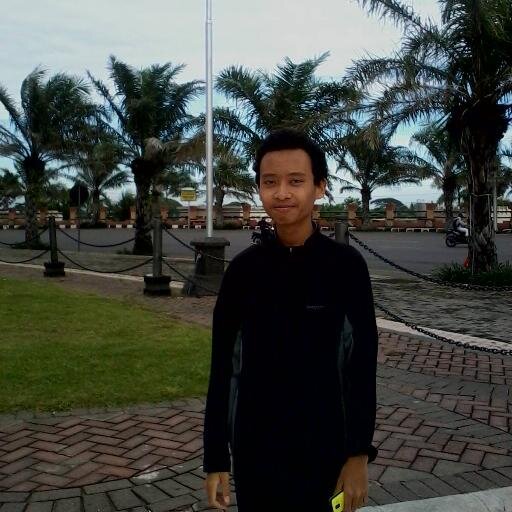 Revofirmansyah7's profile picture. Do not stop working when a failure. Because failure is God's way of teaching us about the meaning of sincerity.