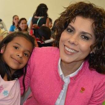 Margarita Oribio, nací un 22 de Enero en Zitacuaro, Michoacán, Licenciada en Relaciones Publicas. Esposa de Wilfrido Lazaro Medina, con 3 bellas hijas.