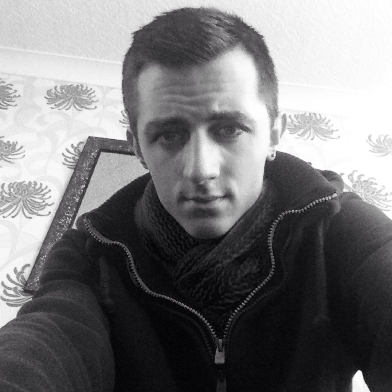 DjRegenerate's profile picture. | Gamer Guy | DJ Regenerate is my gamertag | follow me and ill follow you