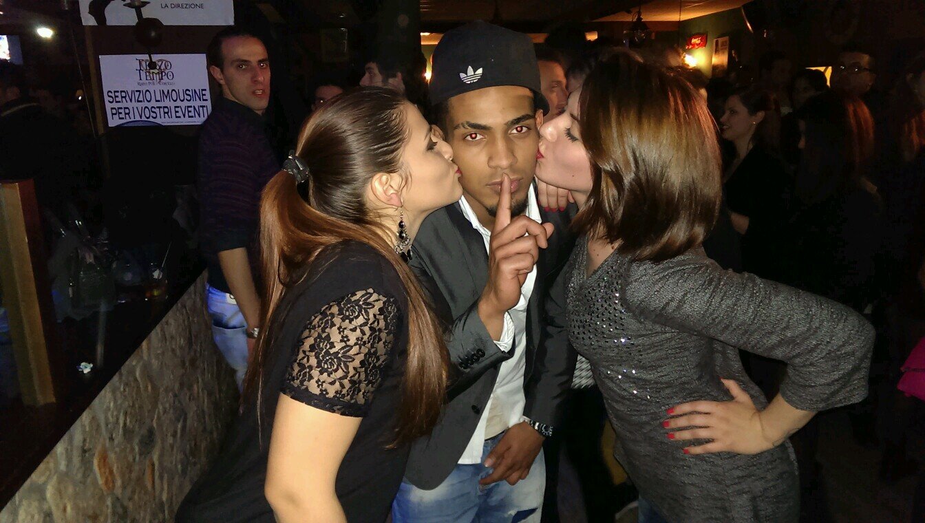 JuniorRulay's profile picture. 