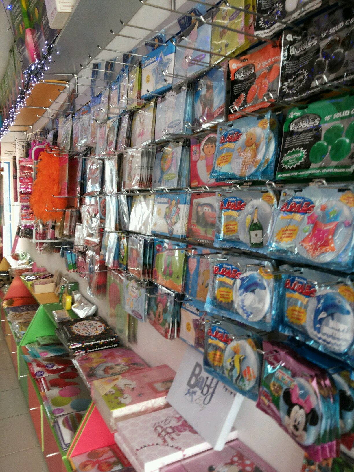 Dpartyshop_Abj's profile picture. balloon artististry....themed party supplies....party bags....pocket money toys....confetti blast...helium supply...Event Mgmt...training et al. +234 8037867043