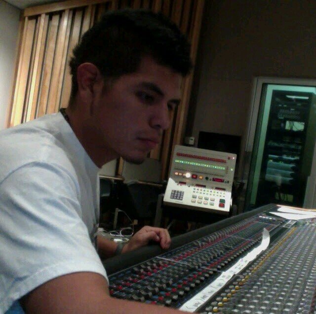 izzyproduction's profile picture. 