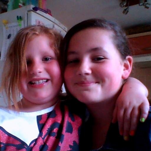 TEAMEDWARD5501's profile picture. Goes to Ksa,Loves Chips, Adores Robert Pattinson and the Twilight movie x