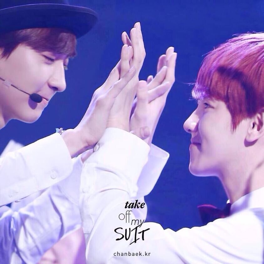 พ่อหนูชื่อ ชานยอล แม่ชื่อ แบคฮยอน 3 พ่อแม่บอกว่าได้กันที่สนามบินเลยได้หนูออกมากะพี่วี  ่~~ -///-  คิกๆๆๆ้