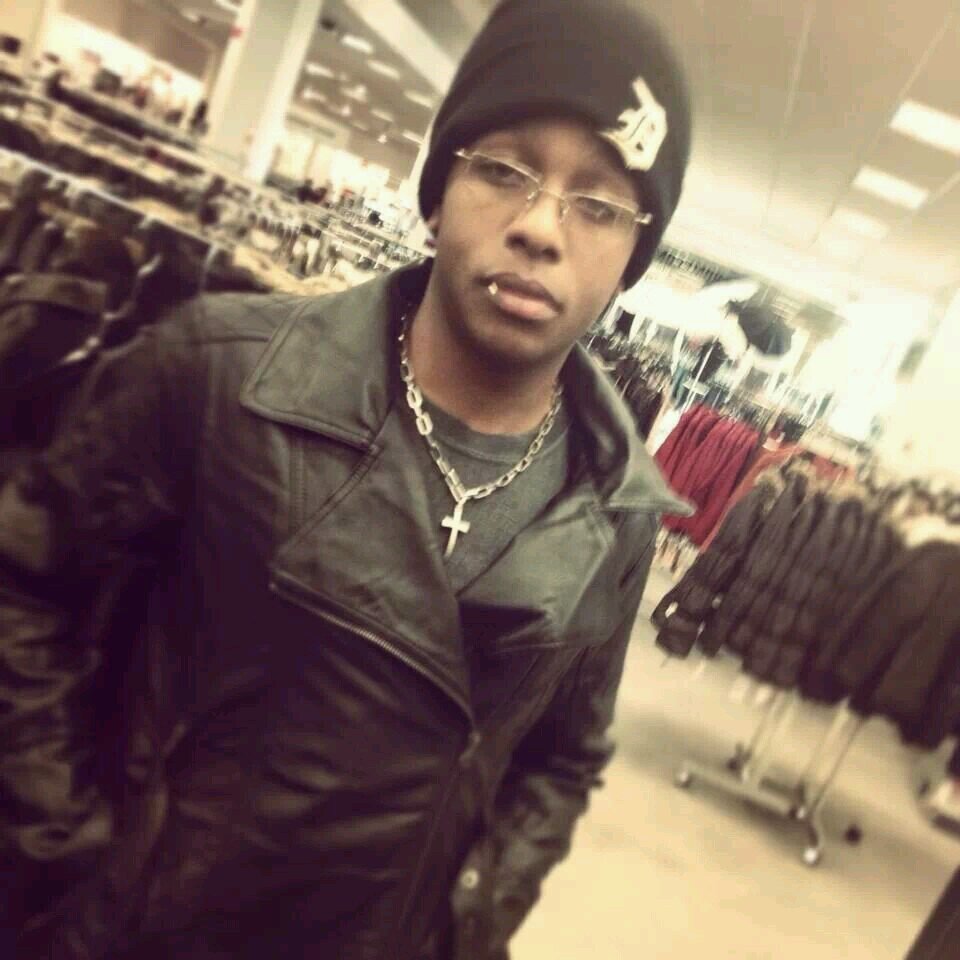 Just_Hero_'s profile picture. Had to make another Twitter. Still the same Hero though