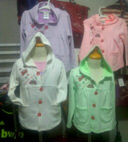 dmc_stock's profile picture. Jual baju sisa export/import dengan harga murah phone: 081221411122 pin: 23322172