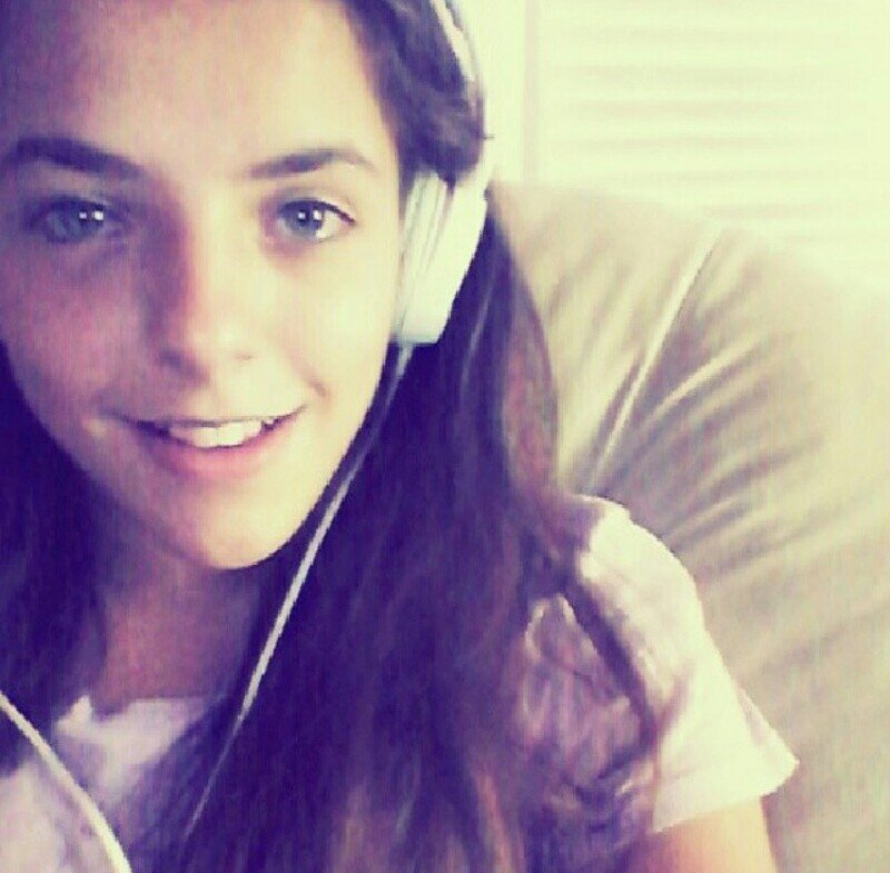 Live life to express with music ♥ #5SOSFAM , #Directioner & #Motavator