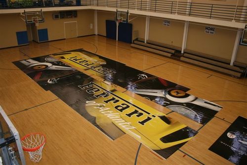 Large Format Graphics and Vehicle Wraps