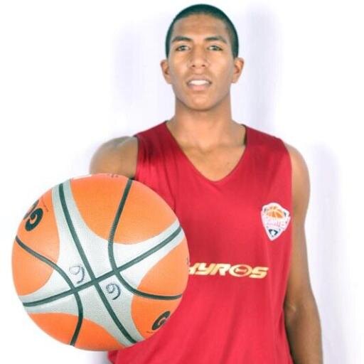 lennimer35's profile picture. 