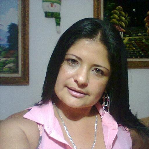 evacarlui's profile picture. 