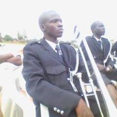 Am alex kasadha a ugandan. Male, 34 years, a police officer.