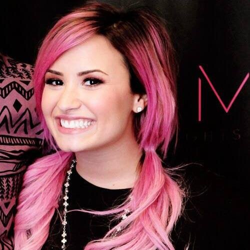 I am lovatic i like bea miller ' imagine dragons ' lana del rey ' cimorelli!!
